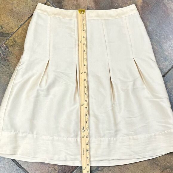 H&M Beige Pleated Lined Zipper Back Skirt 10 - Picture 3 of 8